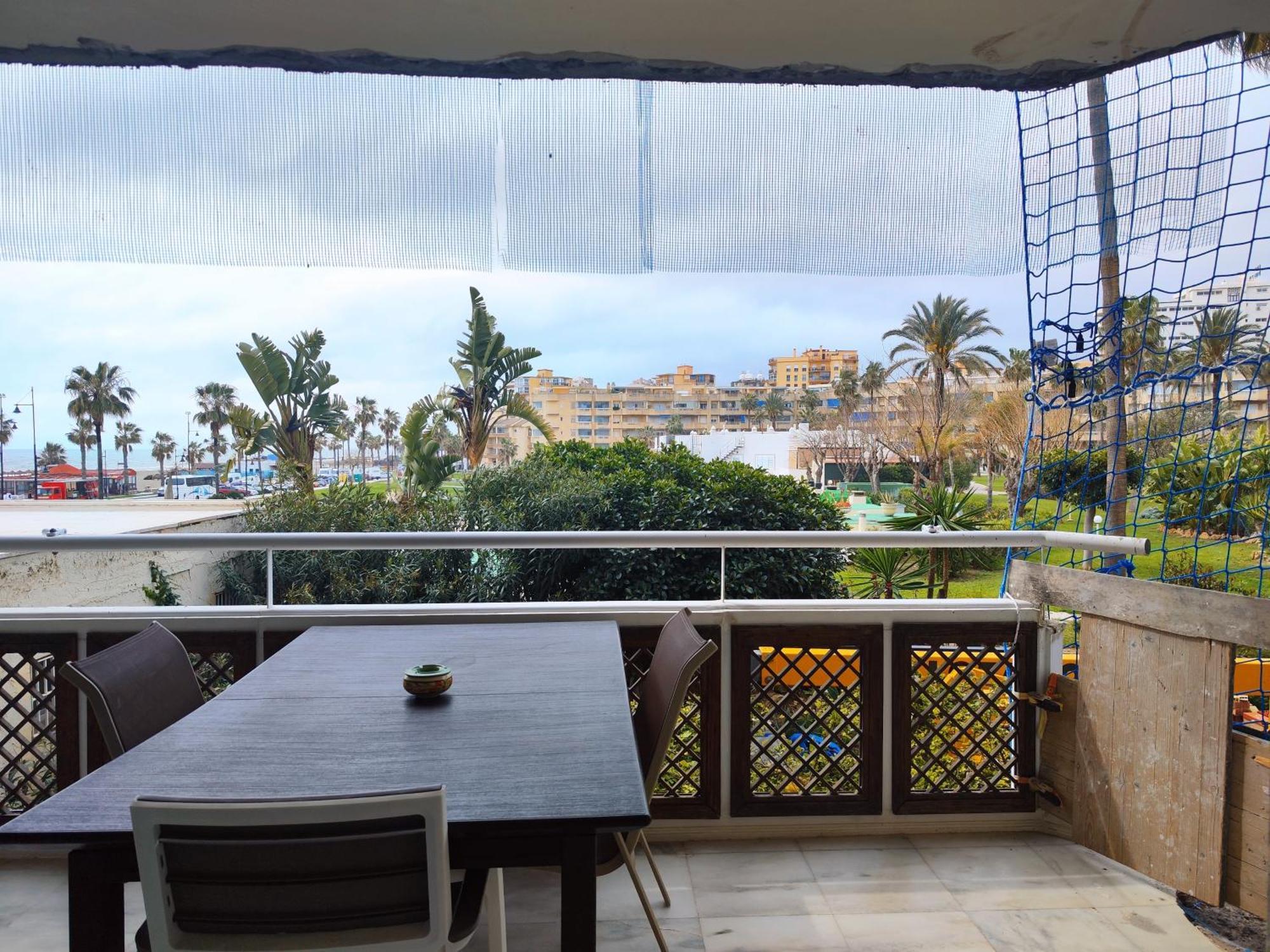 Golf Coast Los Alamos, Primera Linea De Playa Torremolinos Extérieur photo