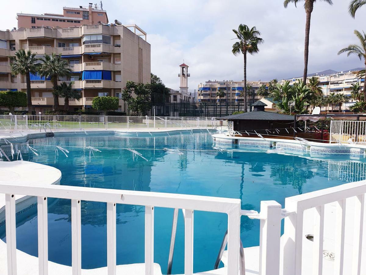 Golf Coast Los Alamos, Primera Linea De Playa Torremolinos Extérieur photo
