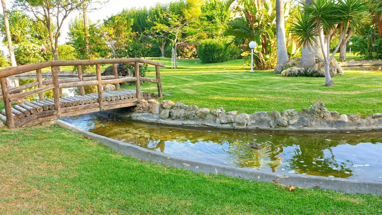 Golf Coast Los Alamos, Primera Linea De Playa Torremolinos Extérieur photo
